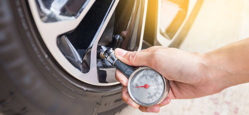 汽车如何看轮胎多少气压