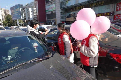 汽车改装成公交车多少钱(汽车改装成公交车需要多少钱？一篇文章解析改装成本与要点)
