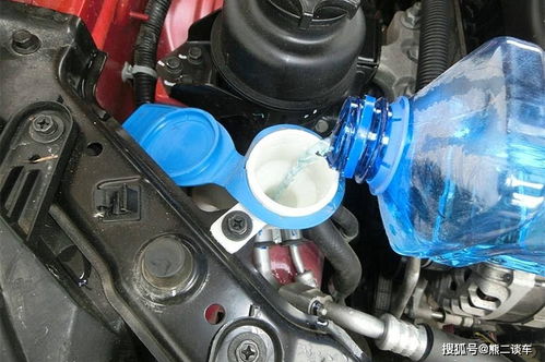 汽车玻璃水分别加多少(汽车玻璃水的正确加注量，了解不同类型车辆的玻璃水加多少)