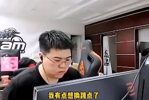 \韦神\粉丝破2千万 有人冒充女友(韦神粉丝突破两千万，神秘现象背后的故事与争议)