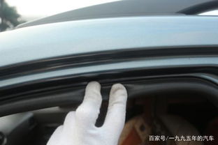 汽车安装黑色胶条多少钱(汽车安装黑色胶条的费用详解)