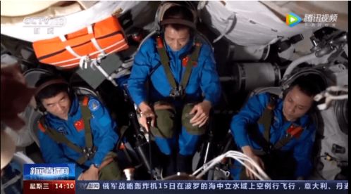 董路回应被称“草台三杰”