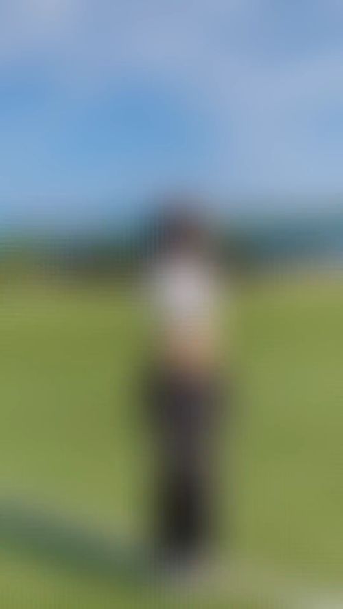 “树底下有人 我听到有人在叫”